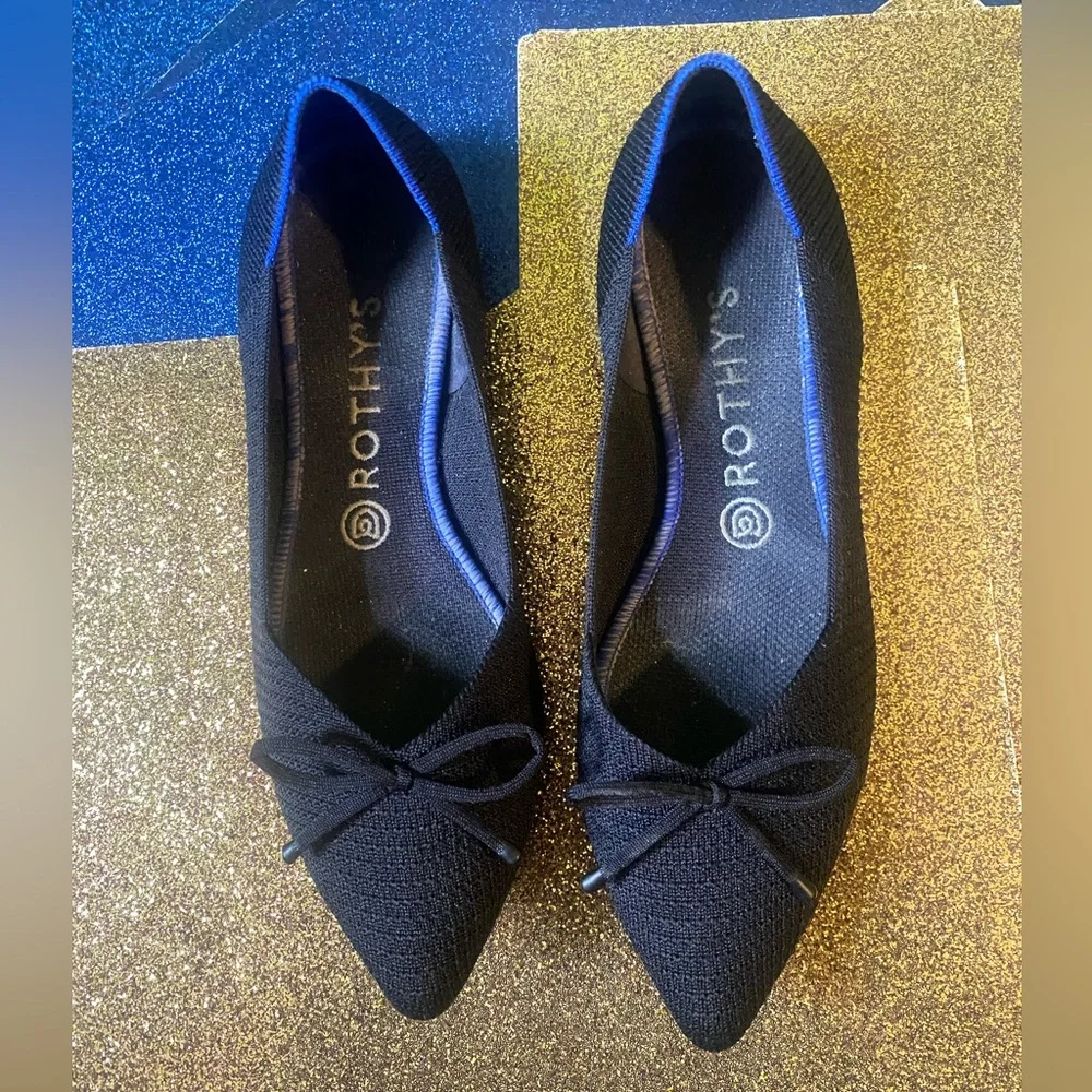 ROTHY’s BLACK FLAT POINTY BALLET Shoes 9W but fits an 8️⃣ COMFY - Picture 4 of 9